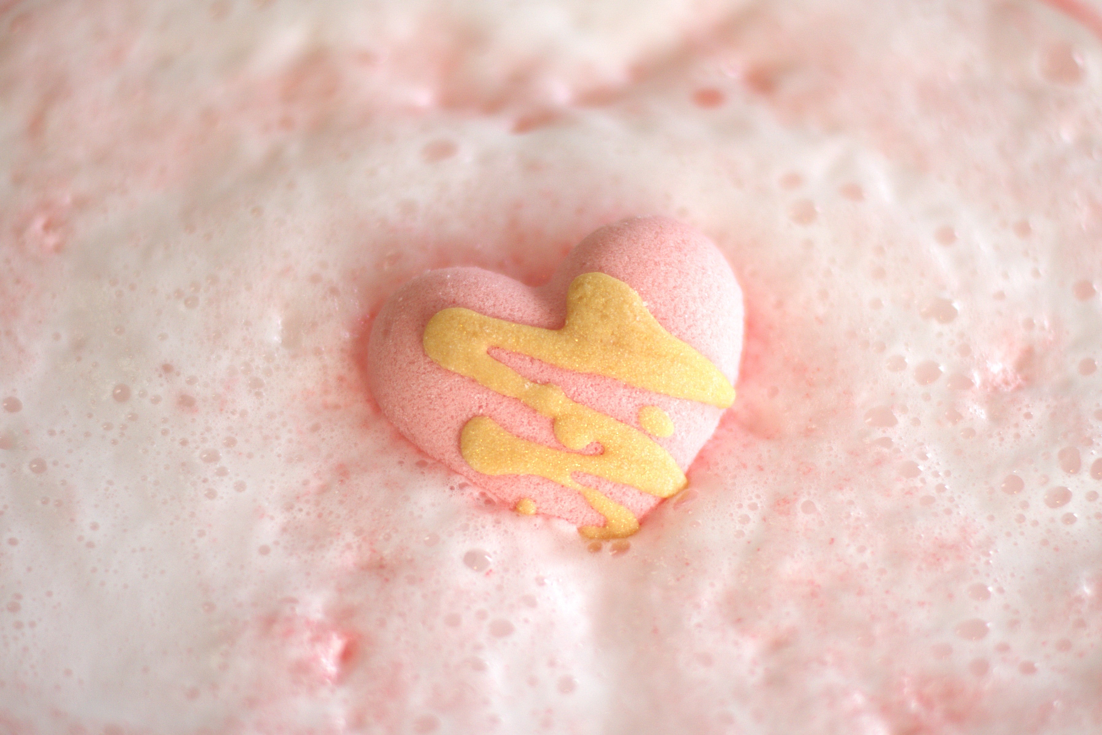 Be Mine Bath Bomb