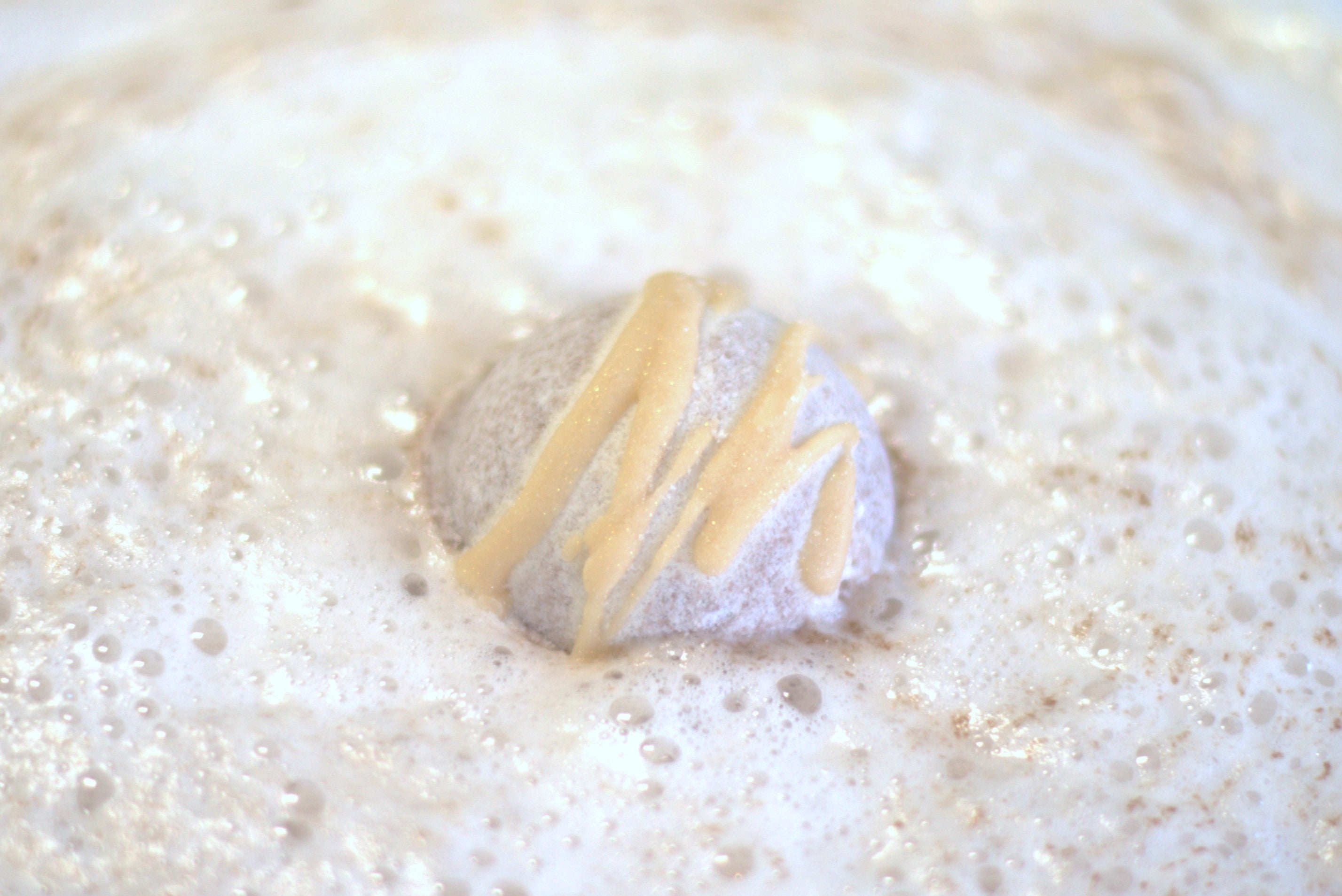 Coca Butter Cashmere Bath Bomb