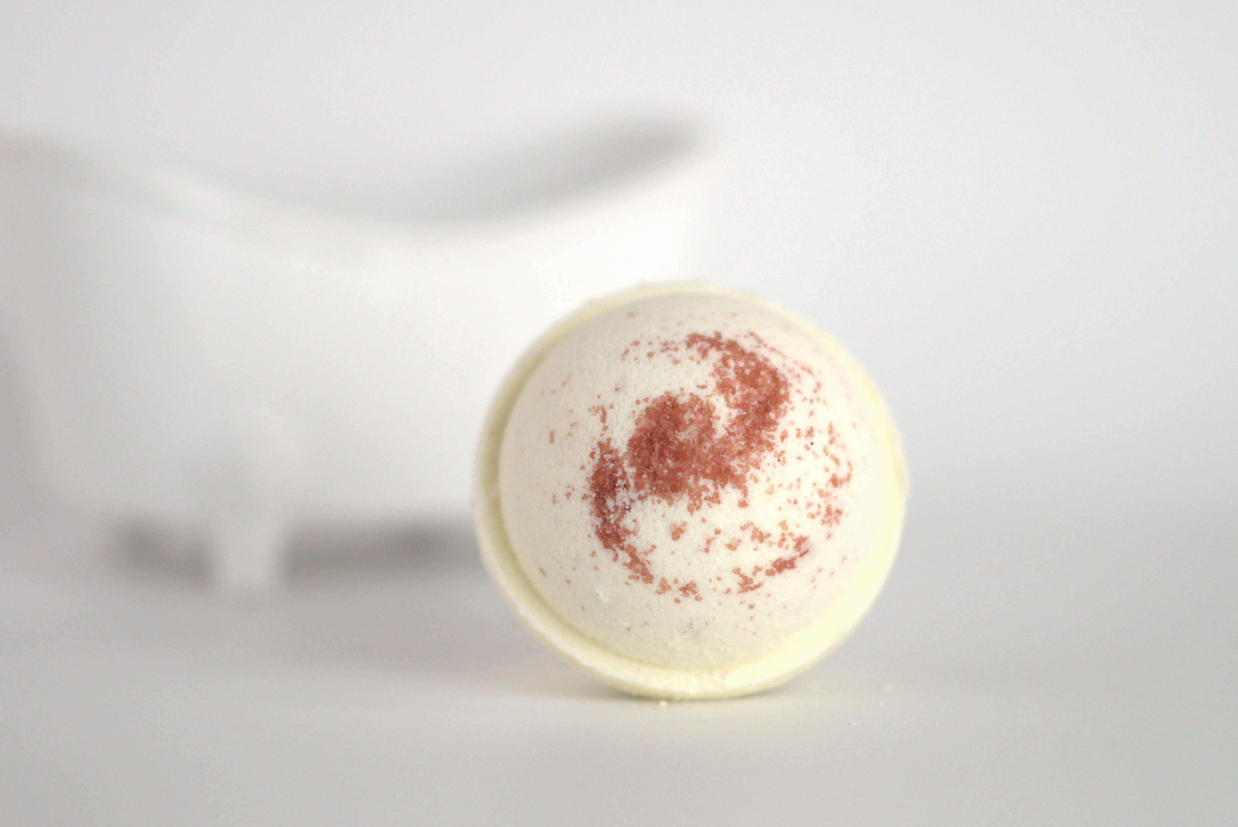 Oh My Achin' Back Bath Bomb